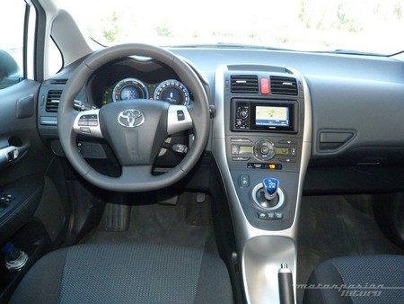 Auris HSD salpicadero interior