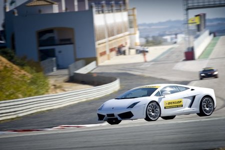 Lamborghini no apostará por la turboalimentación durante esta década