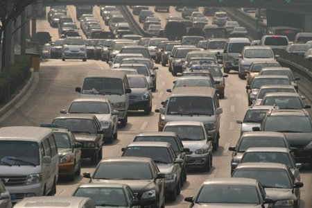 Medidas contra los atascos y la contaminación en Pekín