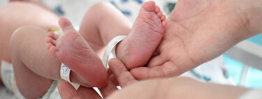 Cómo se identifica al bebé recién nacido en el hospital