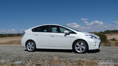 Toyota Prius 2012 perfil