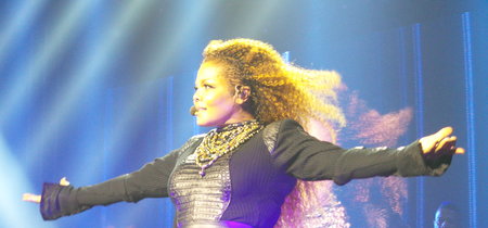 Janet Jackson, madre primeriza a los 50, ¿demasiado tarde?