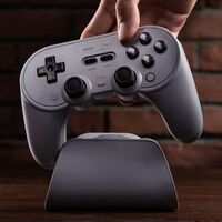 Llega a 8BitDo una de las ventajas del Switch 2 Pro Controller: una función para encender la consola, pero agitando el mando