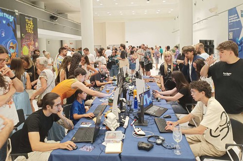 A veces se nos olvida que los videojuegos los siguen haciendo personas. Yo lo recordé este jueves en Vitoria