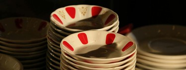 Adiós a los platos apilados: la solución japonesa vertical para tener más espacio en la cocina y que esté siempre ordenada