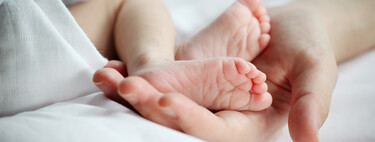 La mayoría de recién nacidos de madres con COVID no se contagian y los que lo hacen tienen síntomas leves, según datos de la SENEO