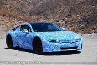 El BMW i8 veranea en Sierra Nevada y en el Death Valley 