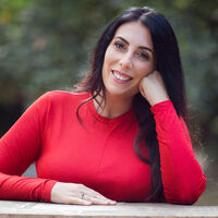 "No existen emociones positivas o negativas, todas son legítimas para nuestra supervivencia": Tania García, educadora social