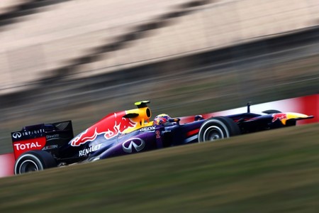 Mark Webber: “o evolucionamos o nos patean el culo”