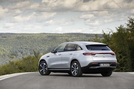 Mercedes Benz Eqc 13