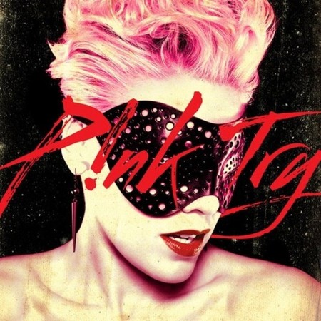 ¡Pink por fin presenta videoclip! En forma no, lo siguiente