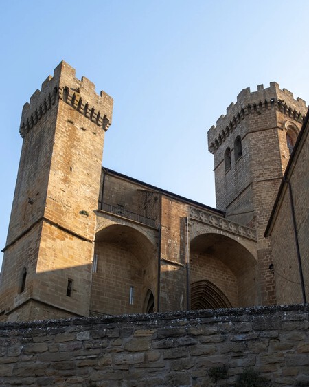 Pueblo Medieval Bonito Espana Encanto Visitar Escapada Viaje Invierno