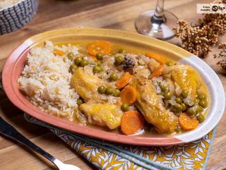 Pollo en salsa jardinera: la receta ideal para las comidas de diario (con vídeo incuido)