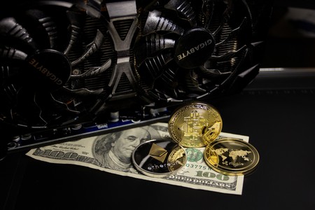Una enorme botnet que mina criptomonedas ha infectado más de 500.000 ordenadores con Windows y hecho más de 2 millones de dólares