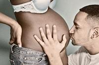 El bebé "aprende" antes de nacer y reconoce sonidos vocálicos desde el vientre materno 