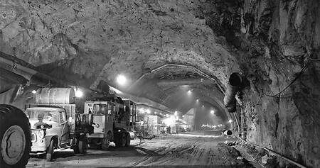 Construccion De Cheyenne Mountain