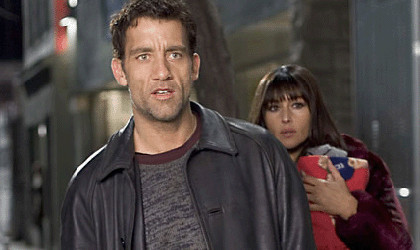 La tórrida escena de Clive Owen (con Mónica Bellucci)