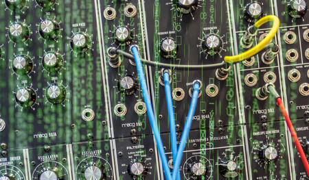 Elimina las voces o acompañamientos de una canción gratis con esta inteligencia artificial