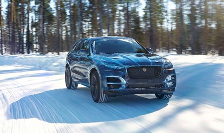Si pensabas que conducías tu auto en climas extremos, Jaguar te muestra con su futura SUV que estás equivocado