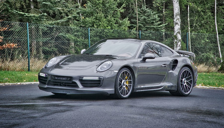 Parece que Mansory está más comedido, y este Porsche 911 Turbo Carbon lo demuestra