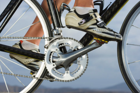 Quiero practicar ciclismo ¿necesito zapatillas específicas?