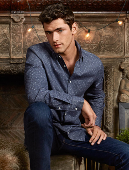 Sean O'Pry nos enseña sus prendas favoritas de H&M de este invierno