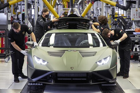 Lamborghini Electrificara Todos Sus Modelos En 2024 Lamborghini Fabrica