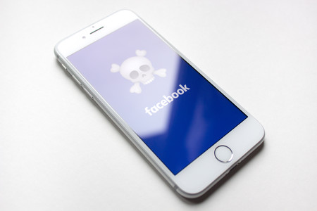 ¿El uso excesivo de Facebook podría empujar a la violencia racial?