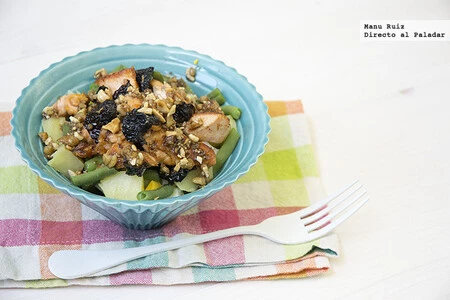 Ensalada de judías verdes, patata y salmón con vinagreta de frutos secos, receta