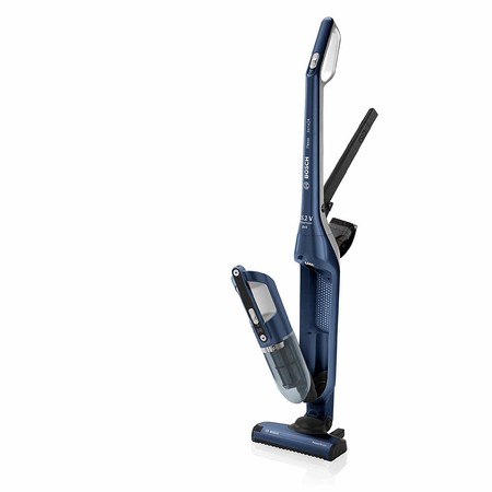 Oferta del día de Amazon en el aspirador de tipo escoba Bosch Flexxo Serie 4 BCH3P255, con 55 minutos de autonomía. Cuesta 149 euros
