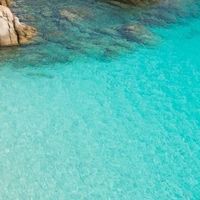 Disfruta Cerdeña durante 4 noches por 99 euros: barco y hotel incluido