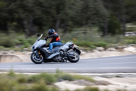 Yamaha Tmax 2025 Prueba 032