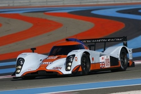 Anthony Davidson se acerca a Aston Martin