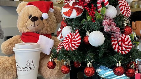 Conoce la cafetería de osos en Reforma: disfruta sus bebidas temáticas navideñas