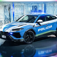 Si viajas por Italia, puede que este Lamborghini Urus te adelante a más de 300 km/h. Es la forma que tiene la policía italiana de salvar vidas