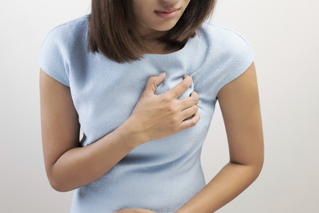 molestias en el pecho