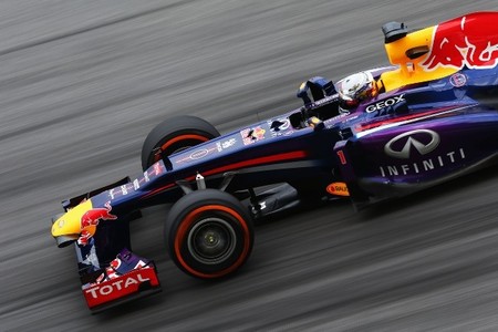 Sebastian Vettel repite pole pasada por agua en el Gran Premio Malasia