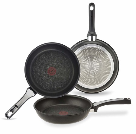 Por 52,99 euros podemos hacernos con este set de tres sartenes Tefal Expertise de 21, 24 y 26 cm en Amazon