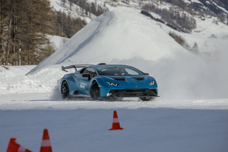Lamborghini Esperienza Neve 2023 126