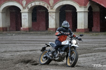 Ducati Scrambler Desert Sled