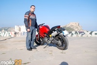 Ducati Monster 696, toma de contacto
