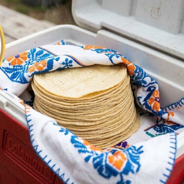 PROFECO aclara la polémica sobre comprar tortillas en hieleras: no es lo que parece