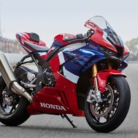 La Honda CBR1000RR-R-SP Fireblade más radical de la historia ya se puede comprar por 29.000 euros