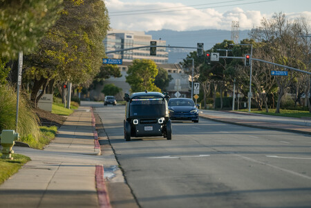 Zoox Open Roads 23 02 004