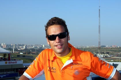 Roldán será piloto titular de Spyker en 2008