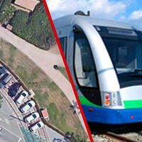 Málaga-Vélez se gastó 40 millones en un tranvía que apenas usaba nadie. Ahora ha mutado en parking mientras los ciudadanos siguen pagando