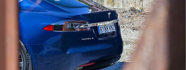 Se compra un Tesla Model S y su anterior dueño se dedica a hacerle la vida imposible controlando el coche a distancia. Se ha vengado a lo grande 