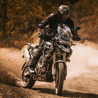 ¡Cuidado, maxitrails! La nueva Triumph Tiger 1200 se deja ver por primera vez en este vídeo