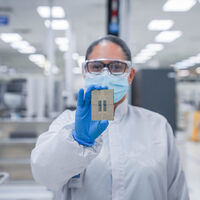 A Intel no le están saliendo las cosas, pero no porque no lo intente: gasta más en I+D que cualquiera de sus rivales