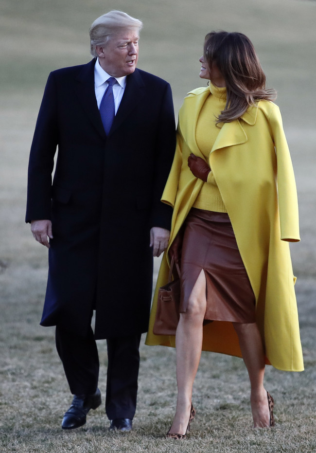 melania trump look estilismo outfit